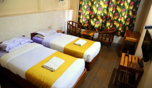 Economy Room
