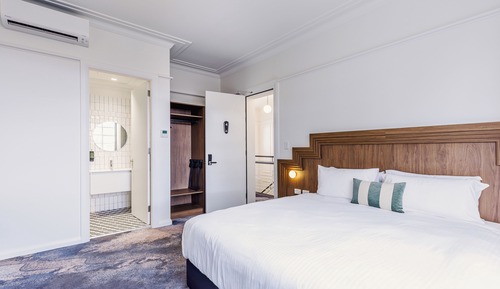 Double or Twin Room, Multiple Beds, Non Smoking