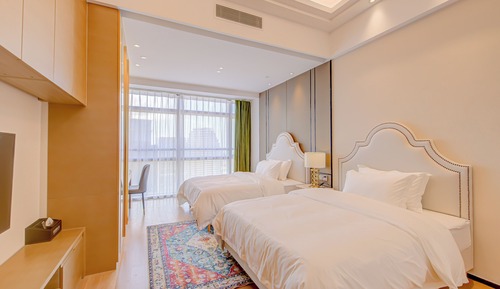 Comfort Twin Room, City View