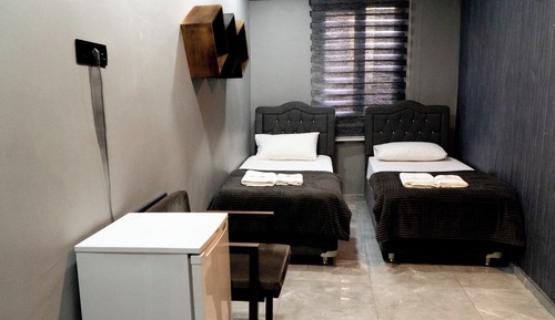 Standard Twin Room, City View