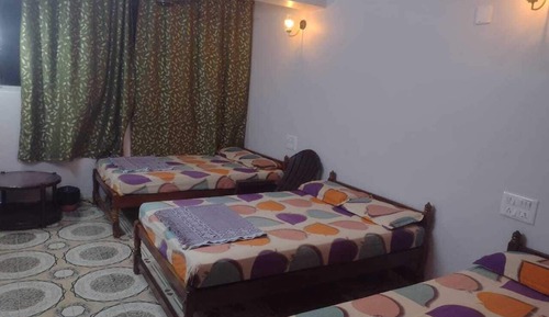 Classic Triple Room