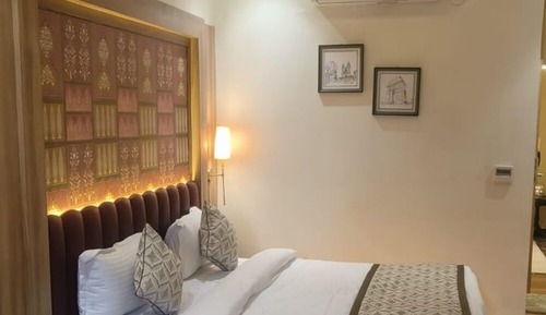 Comfort Studio, City View