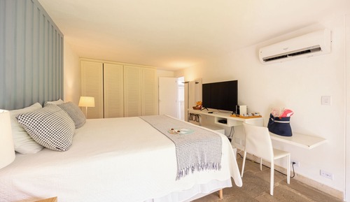 Suíte São Pedro, Vista Jardim (MASTER)