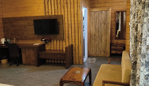 Executive Ac Room