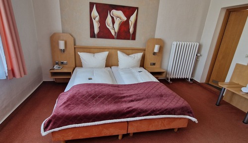 Comfort Double or Twin Room
