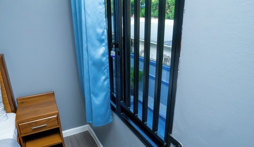 Luxury Suite, 1 King Bed with Sofa bed, Patio, Pool View