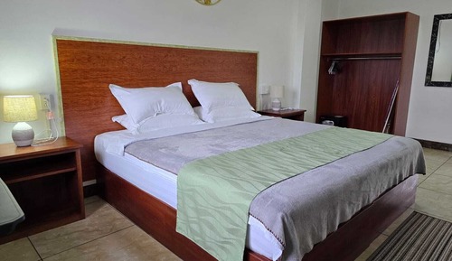 Comfort Single Room, City View