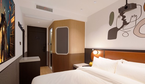 Comfort Double Room, City View