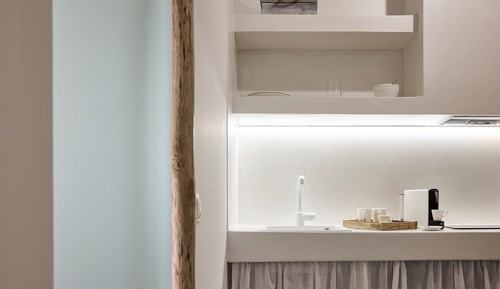 Deluxe Suite with Sea View and Hot Tub - Ground Floor