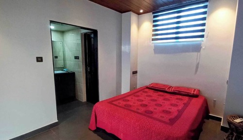 Deluxe Studio Suite, Lake View