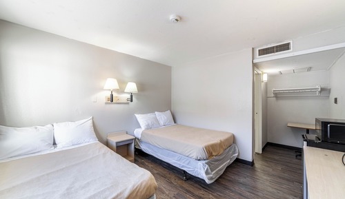 Double Room, 2 Double Beds