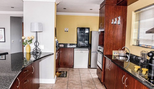 House, 3 Bedrooms, Smoking, Balcony