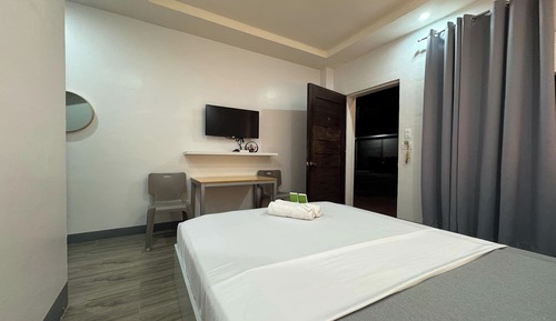 Honeymoon Room