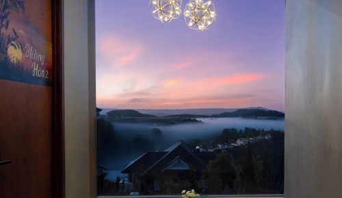 Standard Villa, City View