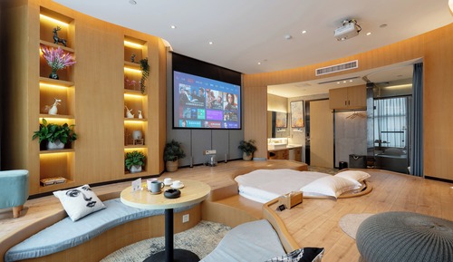 Honeymoon Double Room, River View