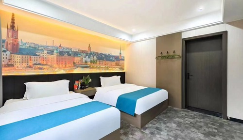 Comfort Triple Room