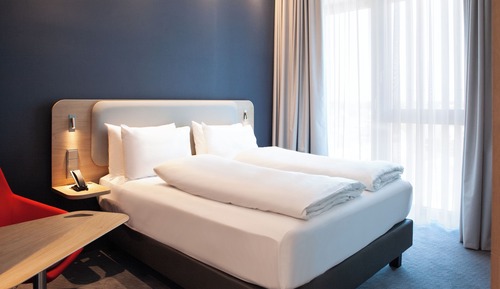 Standard Room, 1 Queen Bed with Sofa bed