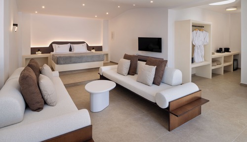 Signature Quadruple Room, Sea View