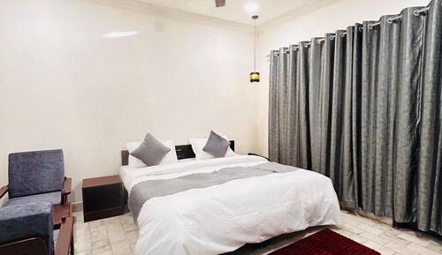 Classic Double Room