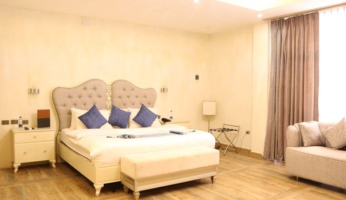 Luxury Suite, Balcony, City View