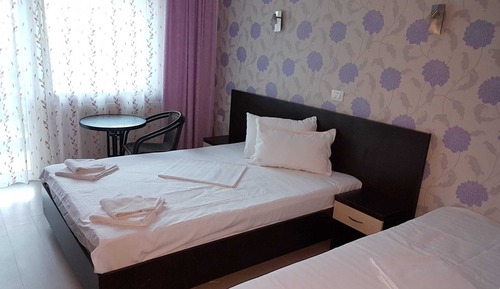 Triple Room, Balcony