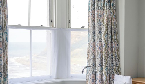 Executive Room, 1 King Bed, Non Smoking (Walk-in Shower)