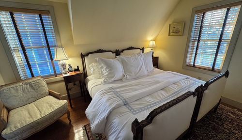 Classic Room