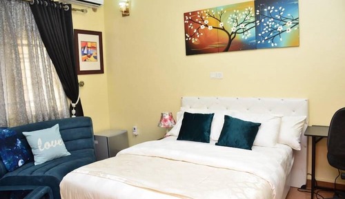 Basic Room, City View