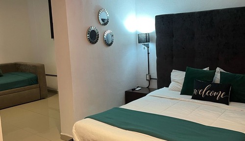 Standard Room, Poolside