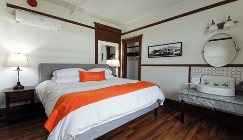 Basic Single Room