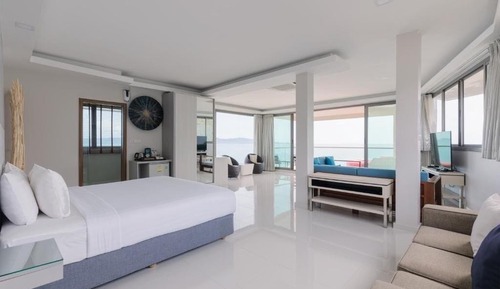 Royal Suite