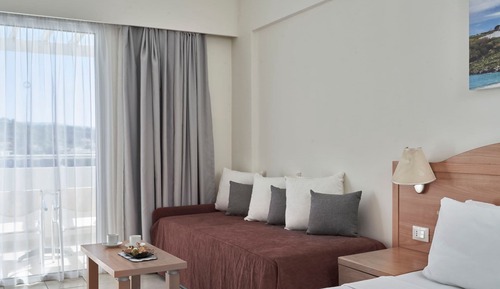 Classic Double Room Land View