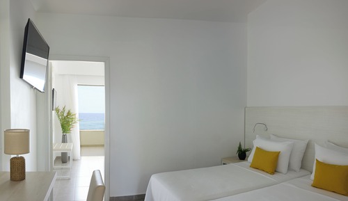 Superior Family Room Sea View