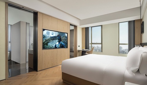 Executive Suite, City View