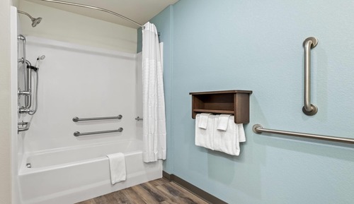 Suite, 1 Queen Bed, Accessible, Non Smoking