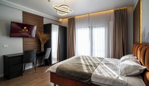 Superior Suite, Garden View