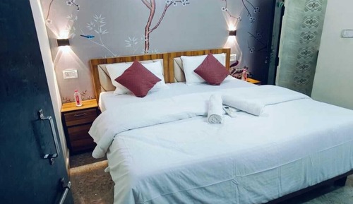 Basic Double Room