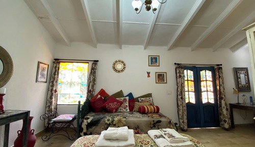 Triple Room, Patio