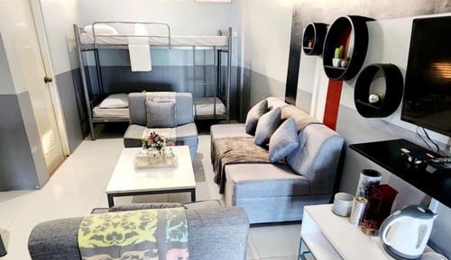 Superior Room, Mountain View