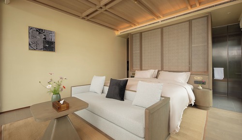 Superior Single Room, Balcony, Hill View