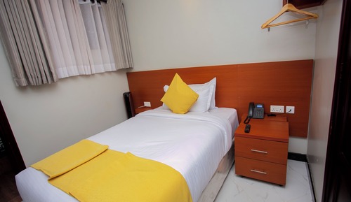 Deluxe Single Room