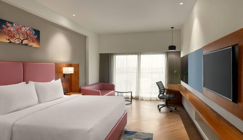 Premium Room, 1 King Bed
