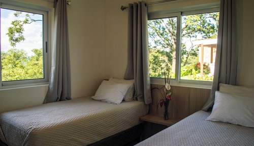 Deluxe Villa, 2 Bedrooms, Kitchen, Mountain View