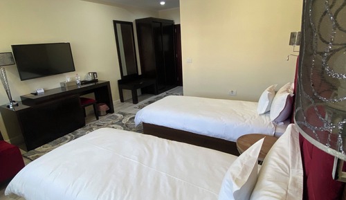 Deluxe Double or Twin Room