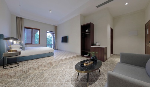 Superior Double Room, Balcony, Courtyard View
