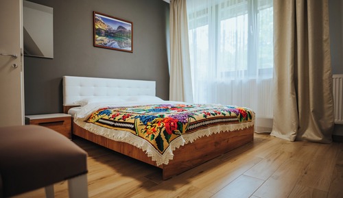 Standard Double Room, Balcony, Mountain View