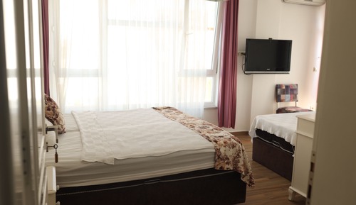 Economy Twin Room