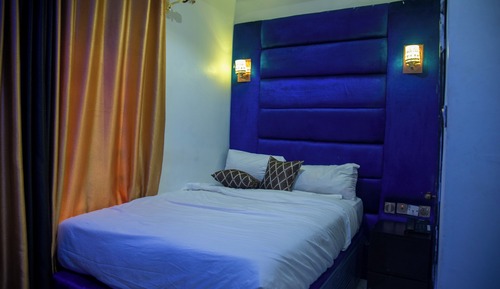 Classic Single Room