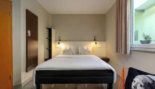 Comfort Triple Room, Non Smoking, City View