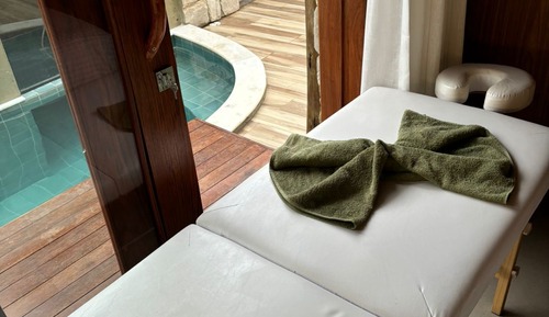 Romantic Bungalow, Private Pool, Pool View